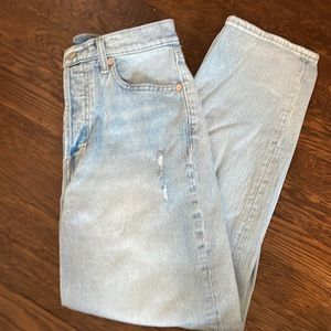 NWOT Women’s Gap Cheeky Straight Jeans
